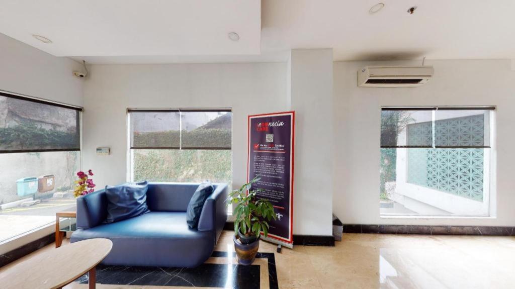P Hotel Jakarta Bagian luar foto