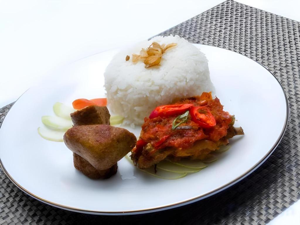 P Hotel Jakarta Bagian luar foto