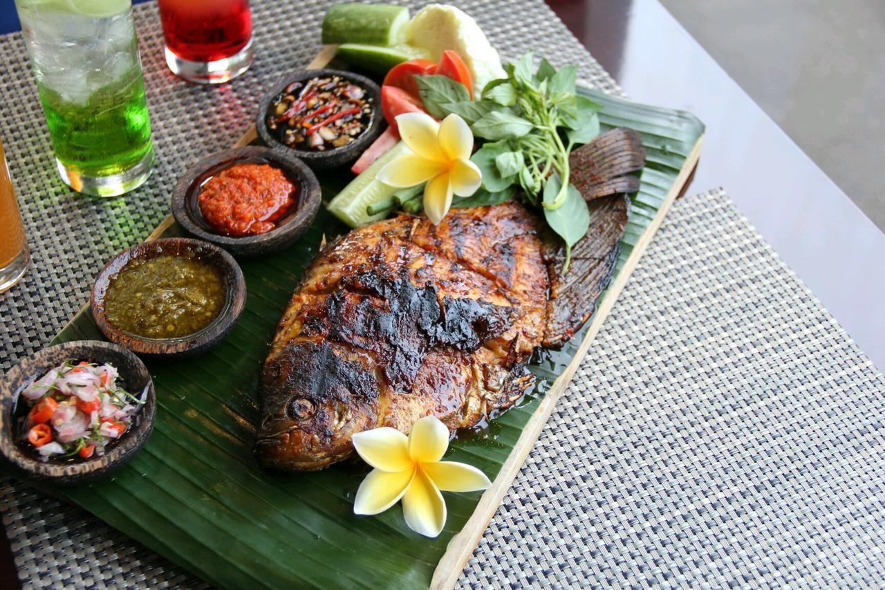P Hotel Jakarta Bagian luar foto